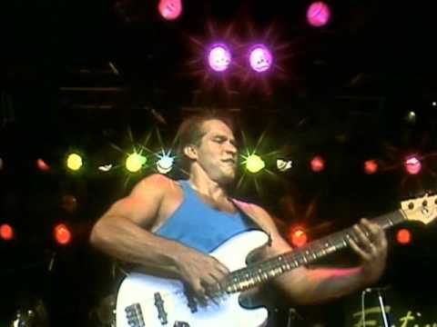 Youtube: Vail Johnson - Bass Solo with Jazz bass (1987)