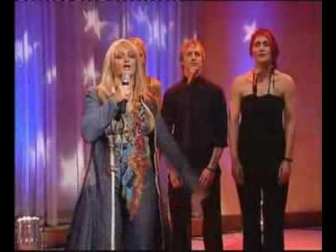 Youtube: Bonnie Tyler Live Total Eclipse of the Heart 2007