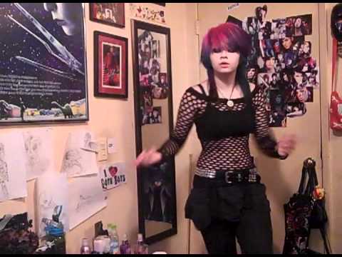 Youtube: Red Allert Industrial Dance 5. by CyberTeddy:3