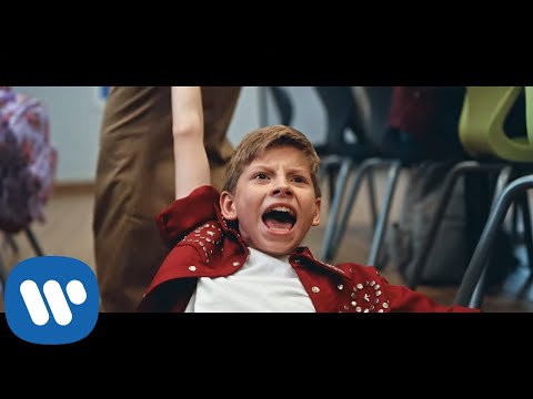 Youtube: Mason Ramsey - Twang [Official Music Video]