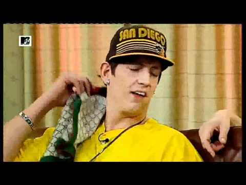 Youtube: Money Boy LIVE @ MTV Home - Dreh den Swag auf