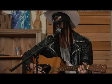 Youtube: Orville Peck - Breathe (Live on KEXP)